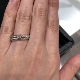 【ティファニー(Tiffany & Co.)の口コミ】 仕事上派手でない結婚指輪の方がいいけど、シンプルすぎるデザインも寂し…