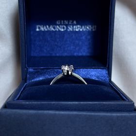 【銀座ダイヤモンドシライシの口コミ】 デザインが豊富にあり、一から作り上げる事ができるのが強みだと感じまし…