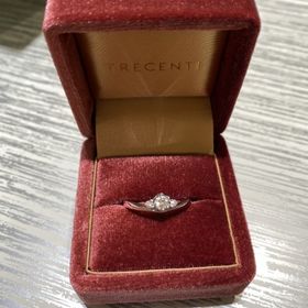 【TRECENTI(トレセンテ)の口コミ】 コスモスの花が好きな為、コスモスがイメージとなっているデザインを見つ…