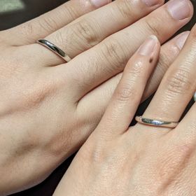 【TRECENTI(トレセンテ)の口コミ】 ストレート、ウェーブ、V字とすべて試しましたが、一番結婚指輪らしくて飽…