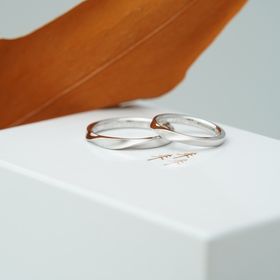 【THREE TREES(スリーツリーズ)の口コミ】 結婚指輪を探している中で、2人ともが納得できるデザインに巡り合うことが…