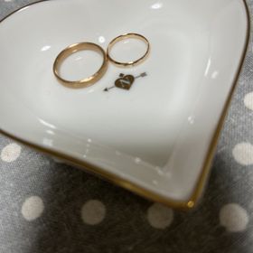 【NIESSING(ニーシング)の口コミ】 ハンドクラフト仕上げが斬新で個性が出て良いと思った。また、色がクラシ…