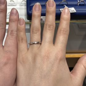 【銀座ダイヤモンドシライシの口コミ】 ラディアンドデイズは輝く日々という意味が込められた指輪です。空に向か…