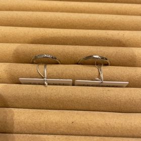 【TRECENTI(トレセンテ)の口コミ】 デザインはシンプルなものが良く、ストレートタイプの指輪を選びました。…