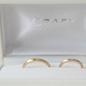 【CRAFY(クラフィ)の口コミ】 真鍮グッズが好きなので素材はイエローゴールドにしました。
ちょっと艶消…