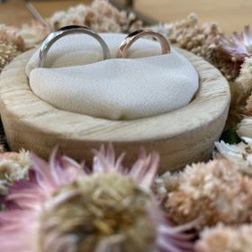 【ついぶ工房の口コミ】 デザイン性、形、色味。
サイズは買うのだと難しくピッタリ作れるのもオー…