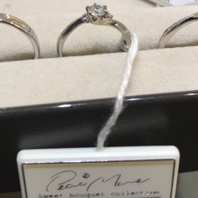 【Petit Marie(プチマリエ)の口コミ】 シンプルなデザインで、派手すぎないので、歳をとって付けても全く違和感…