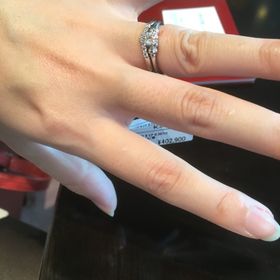 【ケイウノ ブライダル(K.UNO BRIDAL)の口コミ】 ディズニーコレクションの指輪を取り扱っていて、指輪のデザインがとても…