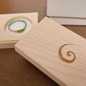 【SORA(ソラ)の口コミ】 なんといってもデザインがよかったです。
線が細めで、好きな色が選べたり…