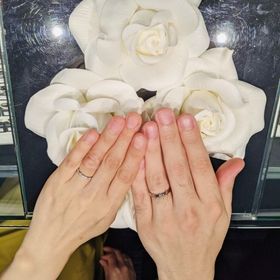 【ラザール ダイヤモンド(LAZARE DIAMOND)の口コミ】 ラザールダイヤモンドのブランド名に惹かれてお店に行きました。
ダイヤモ…