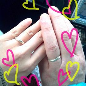 【THE KISS(ザ・キッス)の口コミ】 シンプルながらに存在感のあるデザインが決め手でした。滑らかな曲線にス…