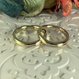 【AUROA(アウロア)の口コミ】 ここのお店にしかない色に惚れました！
グリーンからピンクにグラデーショ…