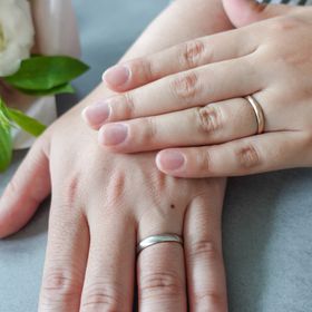 【Cayof(カヨフ)の口コミ】 デザイン性と価格(お店の方の対応)
既成のものと違い、細かい加工を少しず…