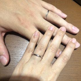 【TRECENTI(トレセンテ)の口コミ】 デザインには元々こだわりがなく、つけ心地重視で指輪を探していて、やは…