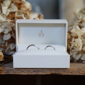 【THREE TREES(スリーツリーズ)の口コミ】 “結婚指輪はより思い出に残る形にしたい”という思いからお店…