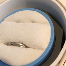 【銀座ダイヤモンドシライシの口コミ】 セミオーダーメイドも出来るとのこともあり、自分たちだけの指輪が作れる…