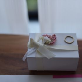 【mina.jewelry(ミナジュエリー)の口コミ】 Instagramでフォローしていた方がミナジュエリーさんで結婚指輪をつくって…