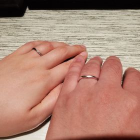 【TRECENTI(トレセンテ)の口コミ】 他店の似たようなデザインのものと比較して、ラインが細く指輪の威圧感が…