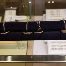 【TOMOE(トモエ)の口コミ】 「和」のデザインのものを探して行ったのですが、いろんなブランドのリン…