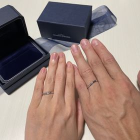 【銀座ダイヤモンドシライシの口コミ】 シンプルなデザインでありながら、しっかりとした作り・素材であり、価格…