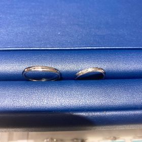 【銀座ダイヤモンドシライシの口コミ】 結婚指輪は仕事時もつける予定であり、普段指輪をつけてこなかった自分に…