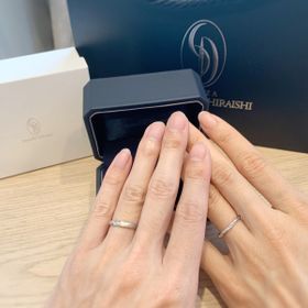 【銀座ダイヤモンドシライシの口コミ】 お店の方が丁寧にわかりやすく、私達が好きなデザインのものを何種類か見…