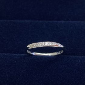 【HOSHI no SUNA 星の砂(ほしのすな)の口コミ】 デザインが私好みで一目惚れでした。価格も予算内でした。また、他のブラ…