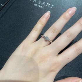 【TASAKI(タサキ)の口コミ】 ダイヤモンドの輝きがとても綺麗で、他のブランドよりキラキラ度が高かっ…