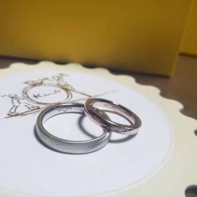 【ケイウノ ブライダル(K.UNO BRIDAL)の口コミ】 木目の柄が好きで指輪にもそのデザインを入れたいと思い杢目金の指輪にし…