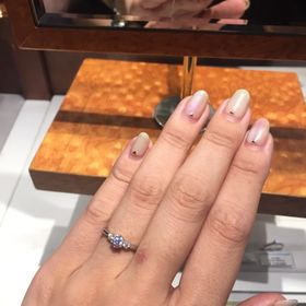 【銀座ダイヤモンドシライシの口コミ】 シライシさんのダイヤモンドの輝きを見ると、他のブランドのことを全て忘…