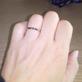 【エクセルコダイヤモンド(EXELCO DIAMOND)の口コミ】 スッキリとしたデザインでいいと思います。あとは、仕事にもつけていける…