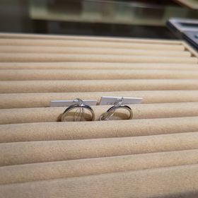 【TRECENTI(トレセンテ)の口コミ】 新郎用の指輪です。3ミリのものですが、安っぽい感じはまったくありません…