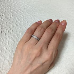 【Desserts(デザート)の口コミ】 憧れのフルエタニティーリングです。私の指は節が太いタイプなのでどのリ…