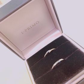 【アイプリモ(I-PRIMO)の口コミ】 まず予算を決めた上で公式サイトなどから結婚指輪を探していました。
シン…