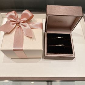 【アイプリモ(I-PRIMO)の口コミ】 石のついている指輪がよくて、色々なお店で検討しました。その中で２人の…