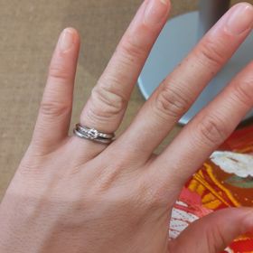 【agete(アガット)の口コミ】 元々アガットが好きで、それを知っていた夫が婚約指輪をアガットで用意し…