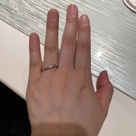【TRECENTI(トレセンテ)の口コミ】 今まで指輪をつけていなかったのですが、店員さんがおすすめしてくれ、す…