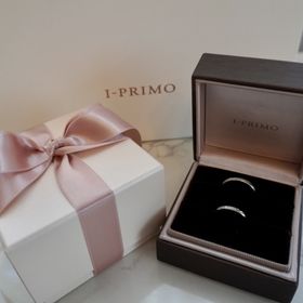 【アイプリモ(I-PRIMO)の口コミ】 シンプルかつ素敵なデザインで指に馴染むケイローンに決めました。こちら…