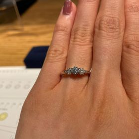 【BIJOUPIKO(ビジュピコ)の口コミ】 指輪のデザインを選んだら真ん中の大きなダイヤモンドのクオリティーを予…