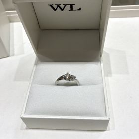 【William-LennyDiamond(ウィリアム・レニー・ダイヤモンド)の口コミ】 ダイヤモンドの輝きが違いすぎて即決しました！
渡す時のシチュエーション…