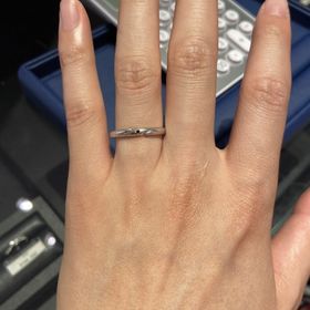 【エクセルコダイヤモンド(EXELCO DIAMOND)の口コミ】 指輪のデザインと着け心地がとてもよかったです！！デザインは斜めのライ…