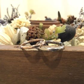 【鎌倉彫金工房の口コミ】 デザイン、色、指輪の幅。何から何まで全て自分達で決められて
しかも手作…