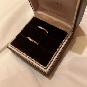 【アイプリモ(I-PRIMO)の口コミ】 デザイン→指が綺麗に見えるようなウェーブタイプに惹かれました。Vと…