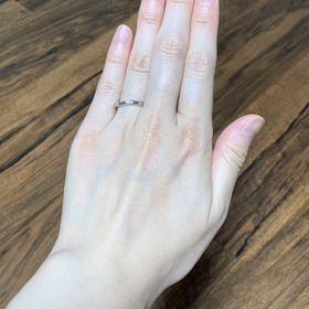 【ラザール ダイヤモンド(LAZARE DIAMOND)の口コミ】 シンプル、ワンポイント、耐久性の3点を重視。
ブリスコレクションのワン…