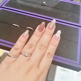 【DIYARTH(ディヤース)の口コミ】 指輪のデザインは外国のものも置いているので、個性的なものも多い。もち…