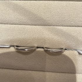 【TRECENTI(トレセンテ)の口コミ】 着け心地とデザインが本当によかったです。
特に着け心地は、普段アクセサ…