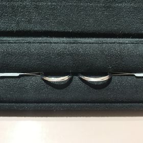 【TRECENTI(トレセンテ)の口コミ】 女性用の指輪は、どの角度から見てもキラキラしていて可愛い。内甲丸のた…