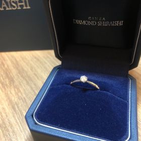 【銀座ダイヤモンドシライシの口コミ】 まず、Webサイトの出来が他ブランドと比べて抜群に良い。欲しいと思う種類…