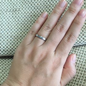 【YUKIKO HANAI(ユキコハナイ)】の口コミ シンプルで、あまりキラキラせず、それでいて個性的なデザインの物を探して...