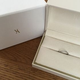 【ヴァンドーム青山(VENDOME AOYAMA)の口コミ】 婚約指輪と結婚指輪を重ねづけしたいと考えておりましたが、婚約指輪を購…